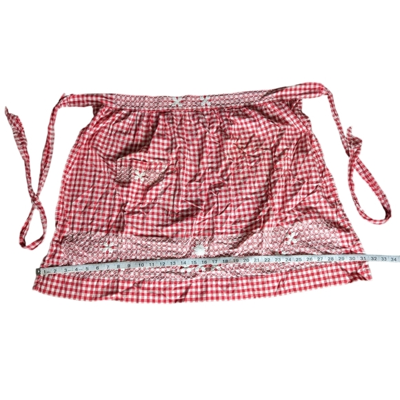 Vintage Handmade Red & White Gingham MCM 1950s Embroidered Apron - Picture 10 of 10